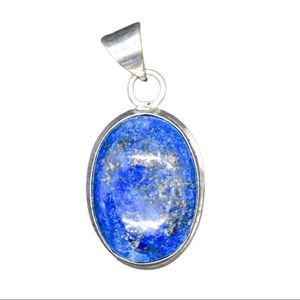 Beautiful Lapiz Lazuli Silver Pendant